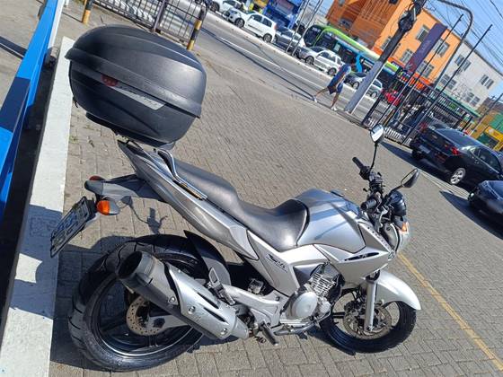 YAMAHA YS 250 FAZER YAMAHA YS 250 FAZER